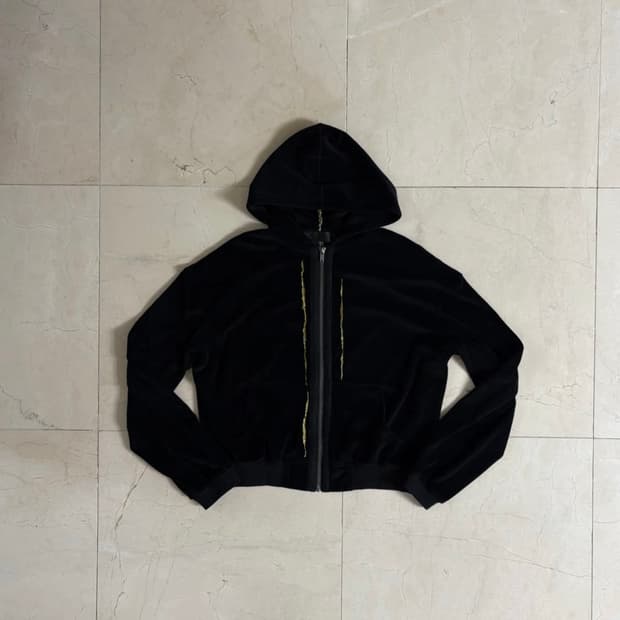 하이더아커만 벨벳 후드집업