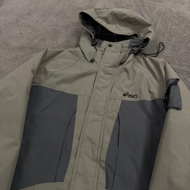 [ 정품/100 ] 아식스 올드스쿨 고프고어 바람막이 자켓