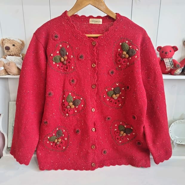 Lefumoir 레드 울 니트 가디건  입체 플라워 자수