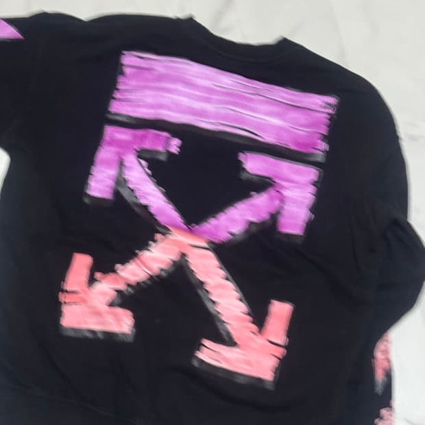 오프화이트 맨투맨 L