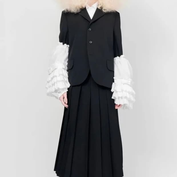 Com des Garcons girl arm sleeve white
