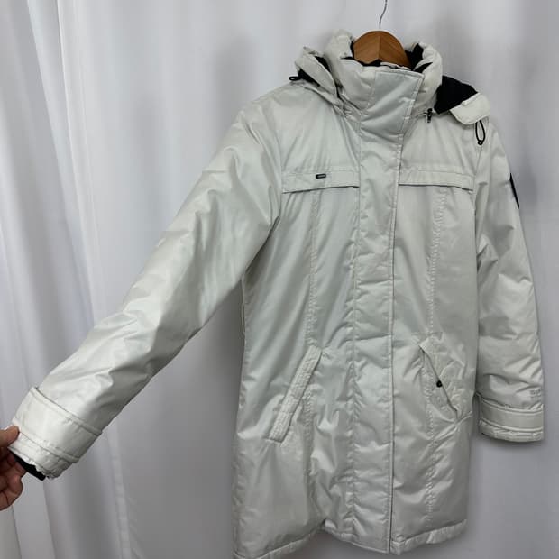  아솔로 여자 패딩 점퍼 거위털 95  WEO