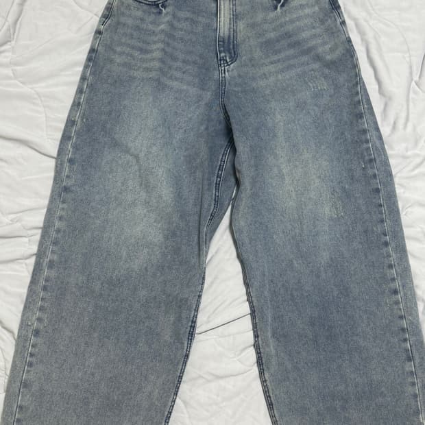 필루미네이트 워시드 데님 팬츠