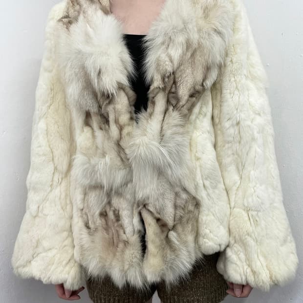 크림 폭스 퍼자켓