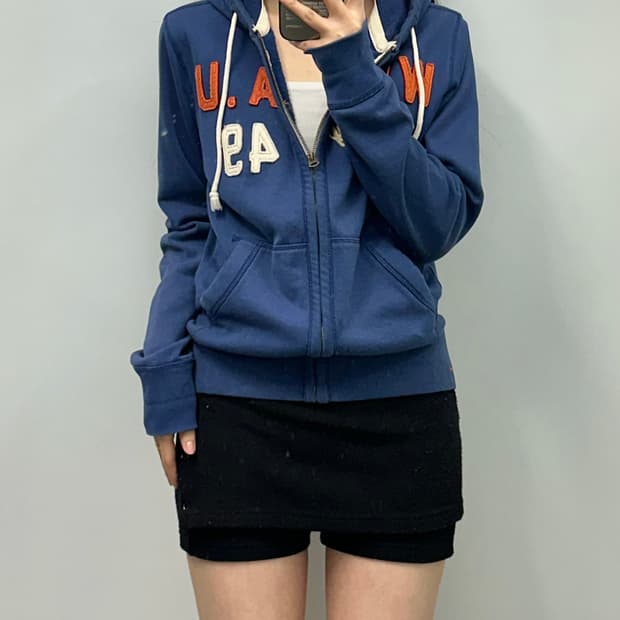 후아유 y2k 와투케 스펠아웃 후드집업