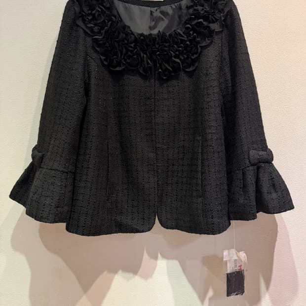 Gallery Visconti Black Ruffle Jacket