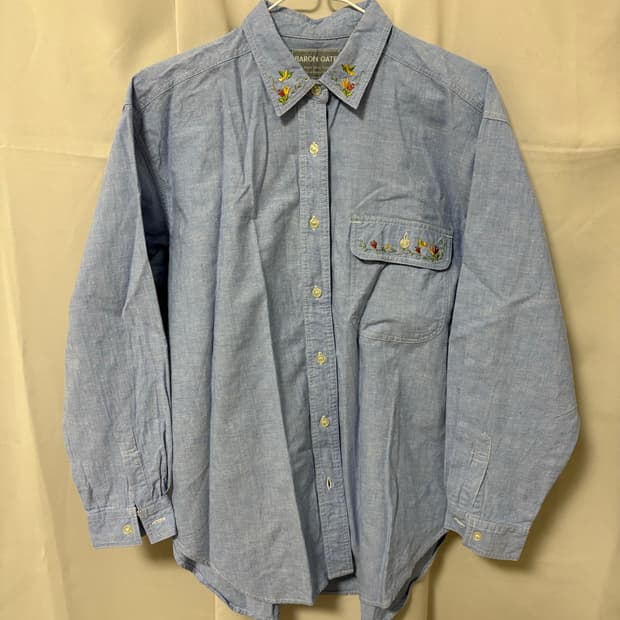 Vintage flower shirt