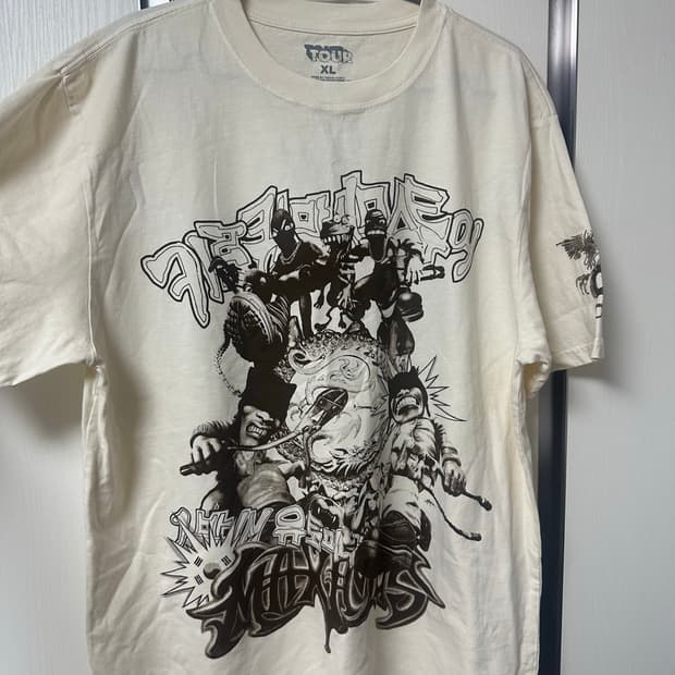 Travis Scott 트래비스스캇 머천 반팔 (L, XL)