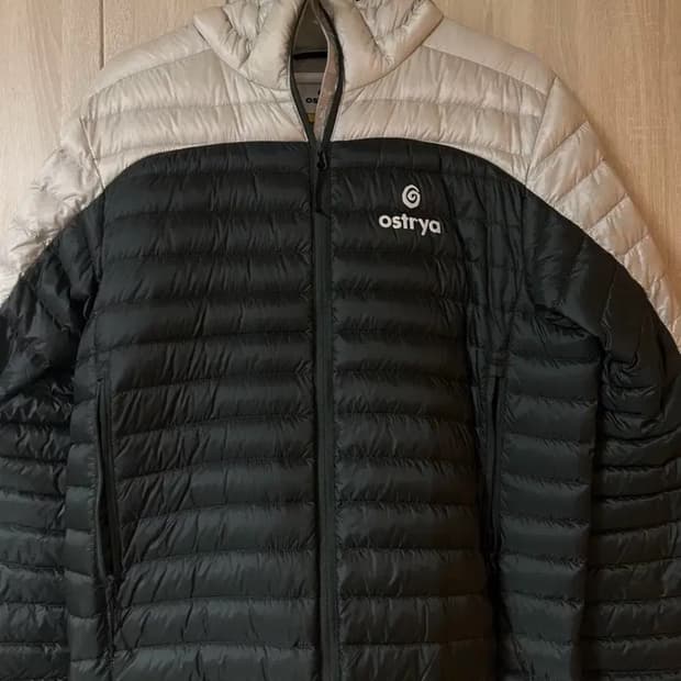 오스트리야 경량패딩 m