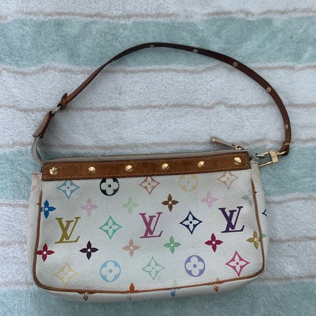 루이비통 멀티 포치 화이트 정품 가방 