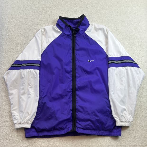 나이키 올드스쿨 바람막이