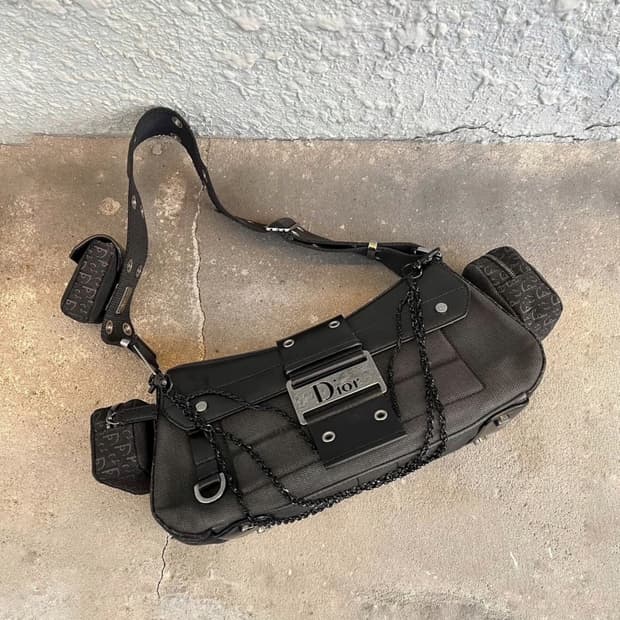 크리스찬 디올 스트릿 시크 콜럼버스 숄더백