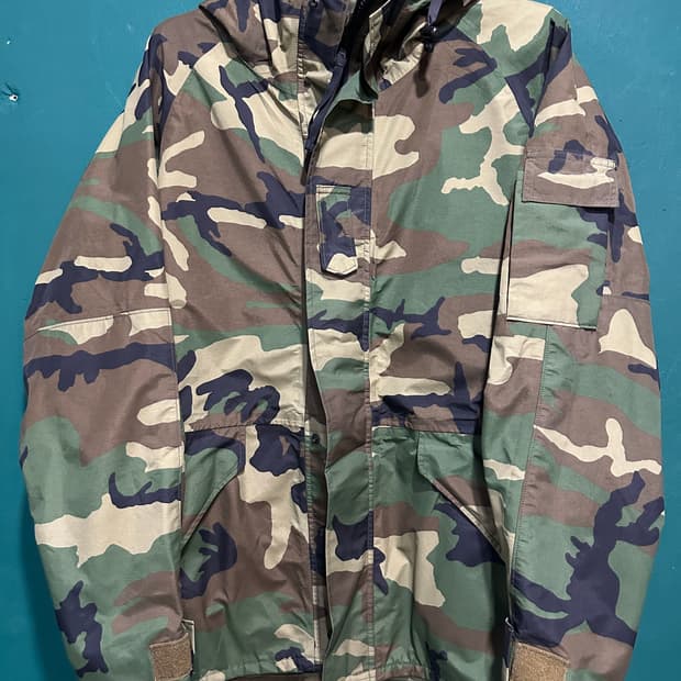 미군오리지널 고어텍스 바람막이 라지레귤러