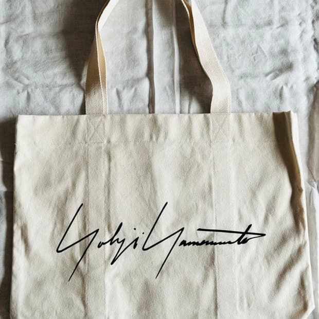 요지 야마모토 코튼 캔버스 레터링 토트백