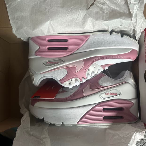 W 나이키 에어맥스90 LV8 화이트 핑크폼