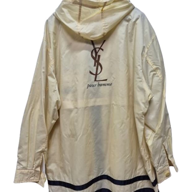 입생로랑  빅로고 바람막이