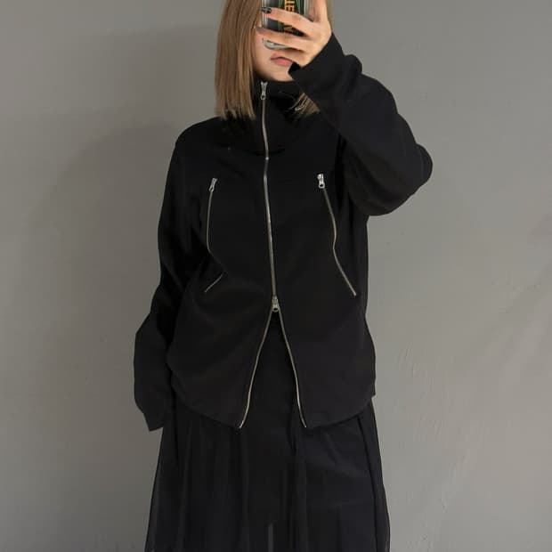 zipper line point high-neck hood zip-up