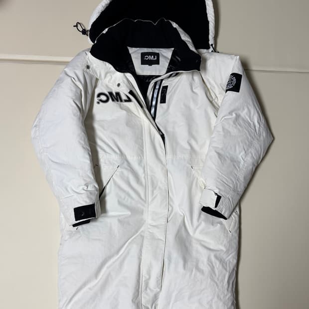(S) LMC 화이트 롱패딩