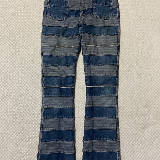 (여성) HYSTERIC GLAMOUR 히스테릭 글래머 플레어 핏 킨키진