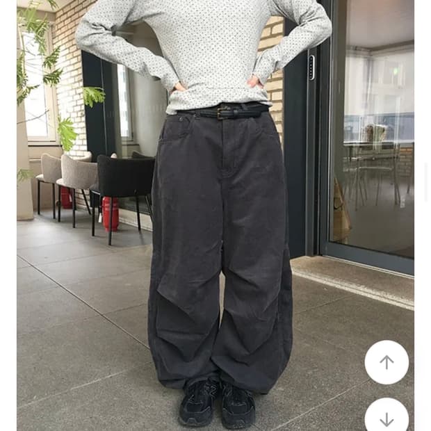 에이블리 루크온 벌룬핏 카고팬츠 차콜 M