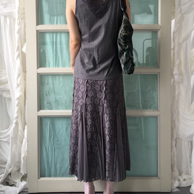 Crochet trimming sleeveless