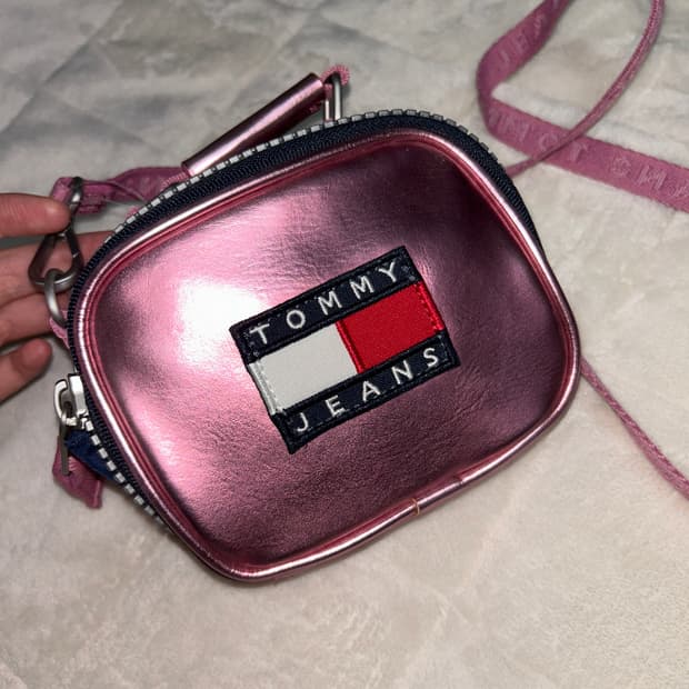 타미 헤리티지 나노 크로스백 타미 가방