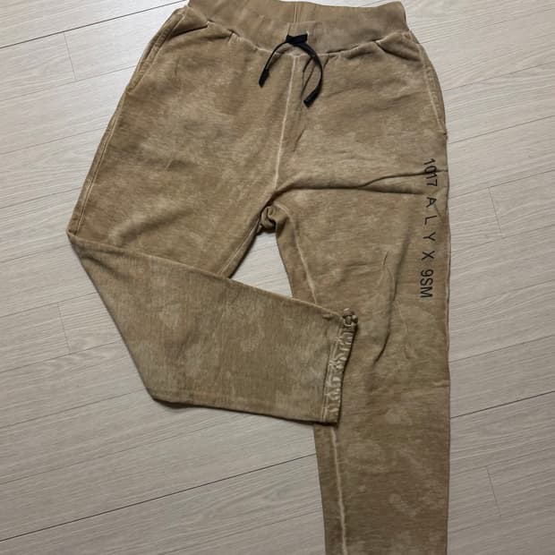 알릭스 19ss 브라운 카모 스웻팬츠 L