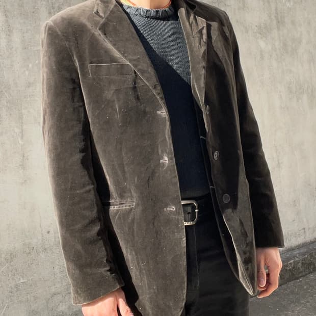 90s 켈빈클라인 다크브라운 벨벳 쓰리버튼 블레이저 