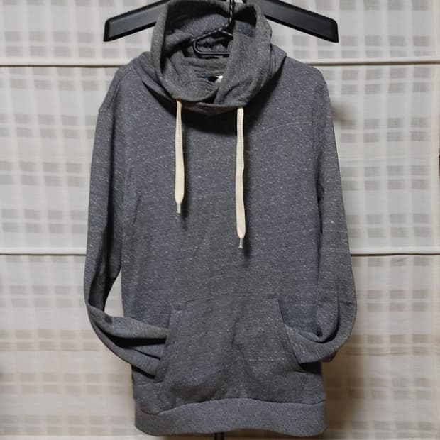 (H&M) 챠콜 기모 후드 티셔츠 M (95 정도)