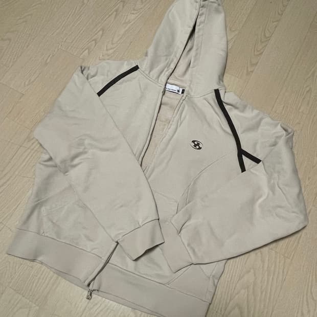 산산기어 22fw 후드집업 2사이즈 베이지