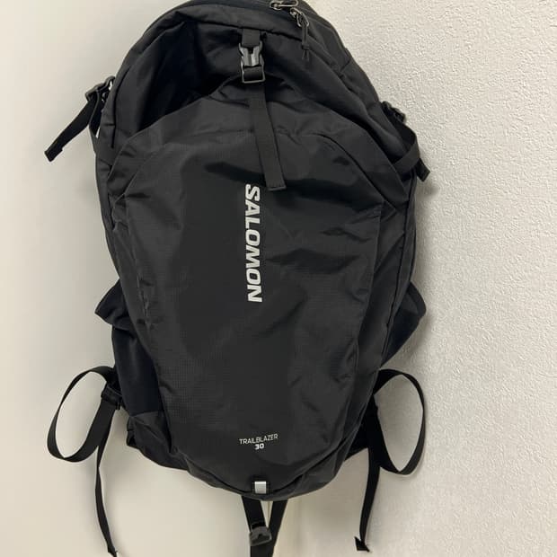 살로몬 트레일블레이저 30 백팩