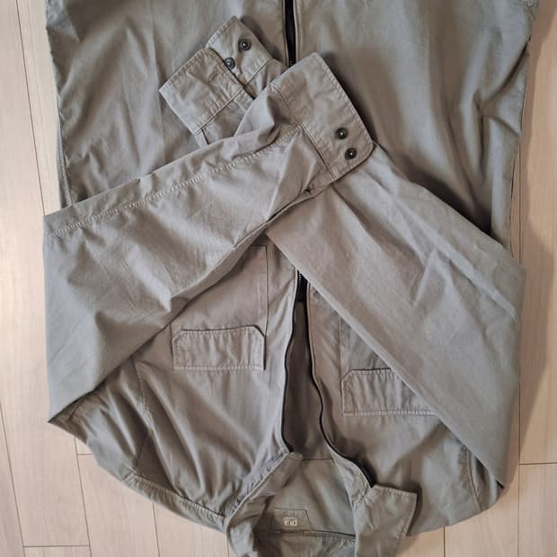 Cp컴퍼니  가먼트다잉 오버셔츠 xl사이즈