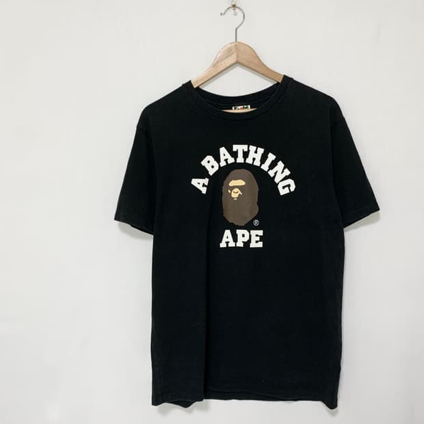 베이프 프린팅 블랙 베이직 반팔 티셔츠 L 빈티지 남녀공용