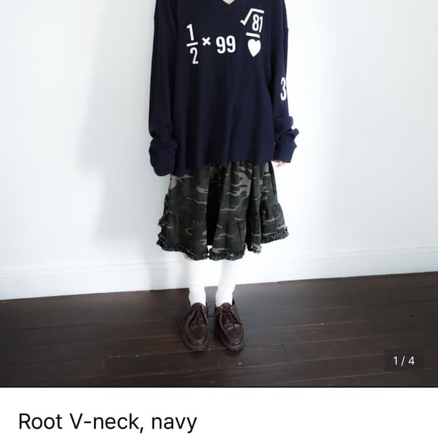인앤양인하모니 Root V-neck navy