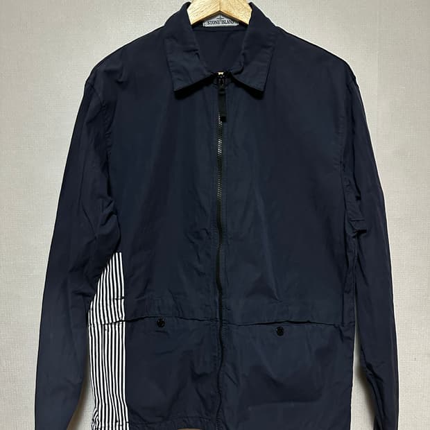 스톤아일랜드 마리나 로고 스트라이프 자켓 (네이비) L사이즈