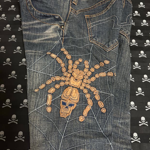 “Obelisk” 00s Archive Spider pants