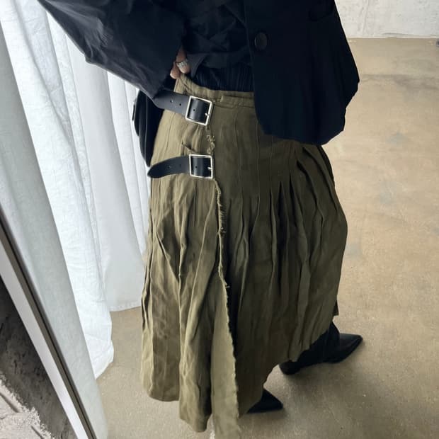 O'neil of Dublin 리넨 랩 스커트 올리브 그린