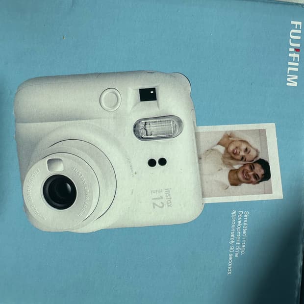 인스탁스미니12화이트풀박스