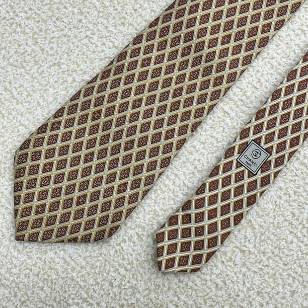 샤넬 실크 넥타이