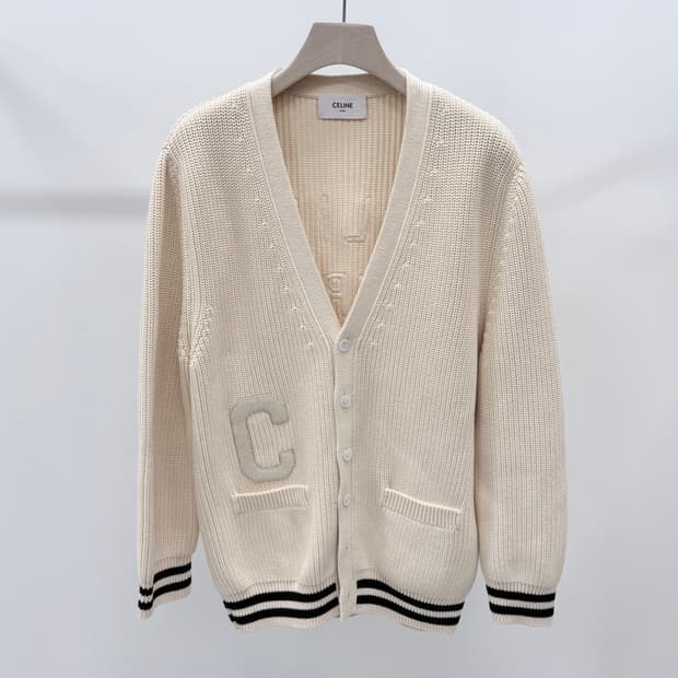 [S+급/M] 24FW 셀린느 C로고 컬리지 가디건 아이보리