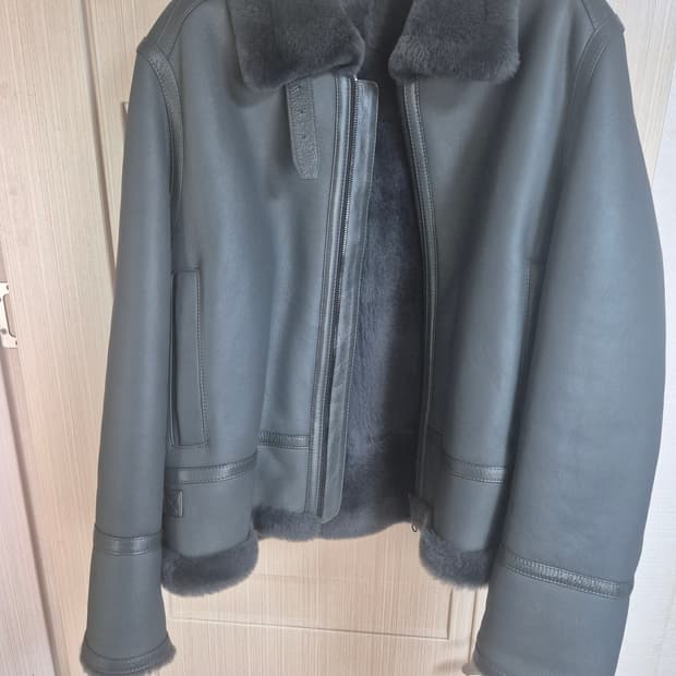 질스튜어트뉴욕 에비에이터 무스탕 그레이 M