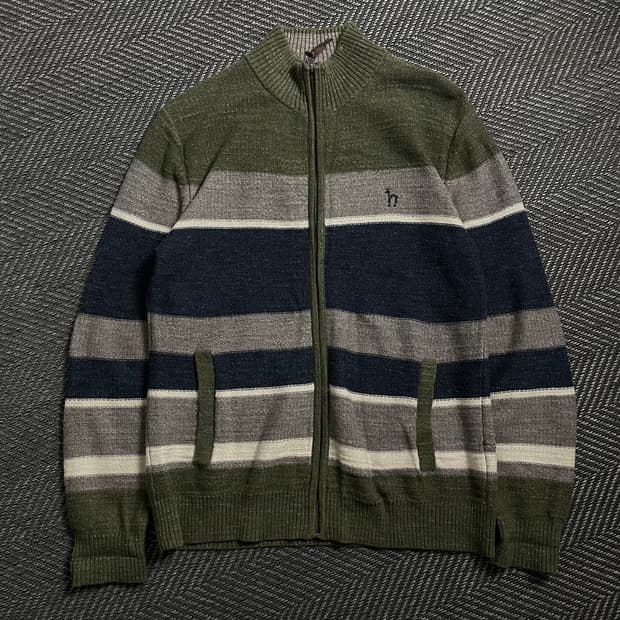 헤지스 자수로고 컬러블럭 스트라이프 니트 집업o 4615