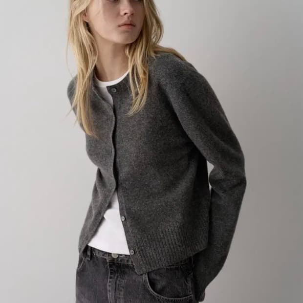 파사드패턴 캐시미어 미니멀 가디건 차콜 M