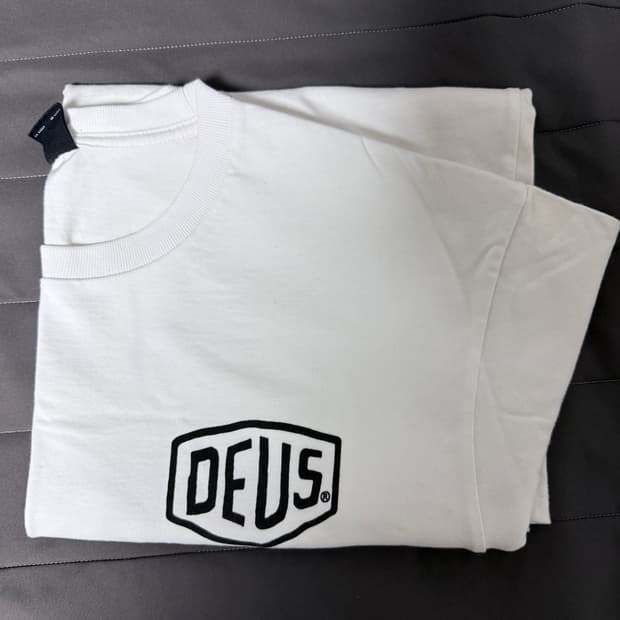 deus 서울 컬리지 티셔츠 L