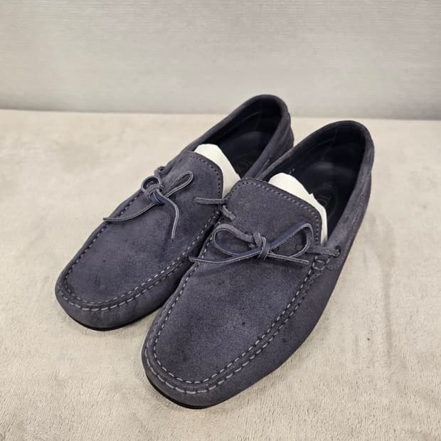 TODS 토즈 스웨이드 드라이빙 슈즈 6.5 (255~260)