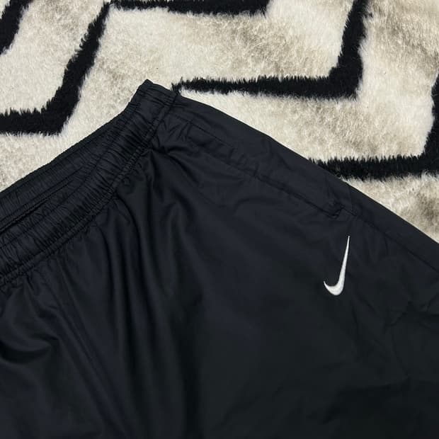 [L]나이키 00s 스우시 우븐팬츠/블랙