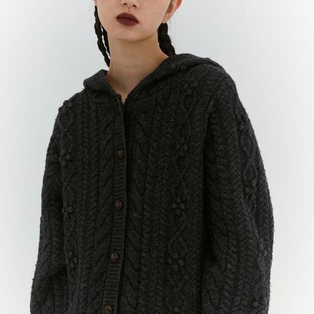 (새상품) 버뮬라 CABLE HOODIE CARDIGAN