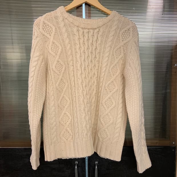 필그림 케이블니트