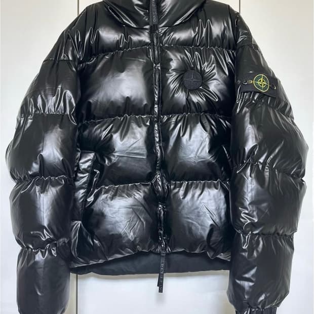 스톤아일랜드 블랙 패딩 점퍼