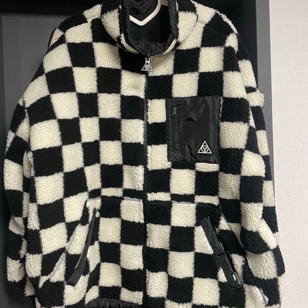 반스 리버시블 후리스 폴리스 자켓 오버핏 (라지 105 추천)